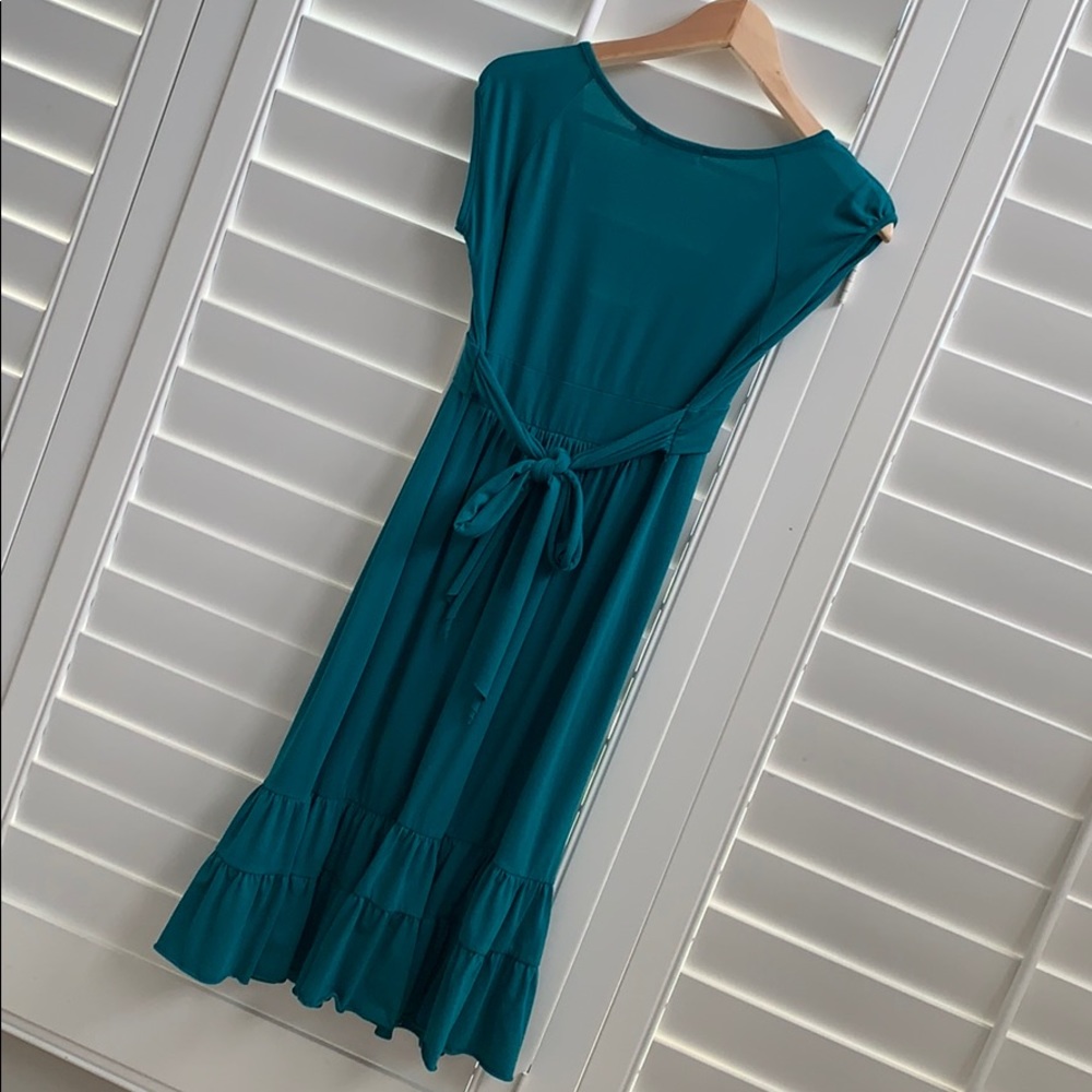 Dote Maternity green dress in medium - Picture 4 of 4
